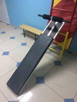 Доска для пресса навесная на шведскую стенку с двумя валиками (длина 1,5 метра) - fgospostavki.ru - Сергиев Посад