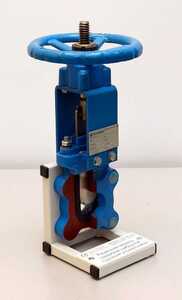 Разрезная модель задвижки шиберной с ручным управлением - fgospostavki.ru - Сергиев Посад