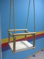 Качели подвесные (деревянные) - fgospostavki.ru - Сергиев Посад