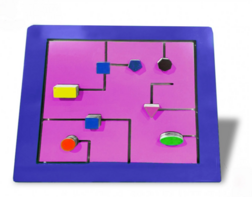 Тактильно-развивающая панель с геометрическими фигурами - fgospostavki.ru - Сергиев Посад